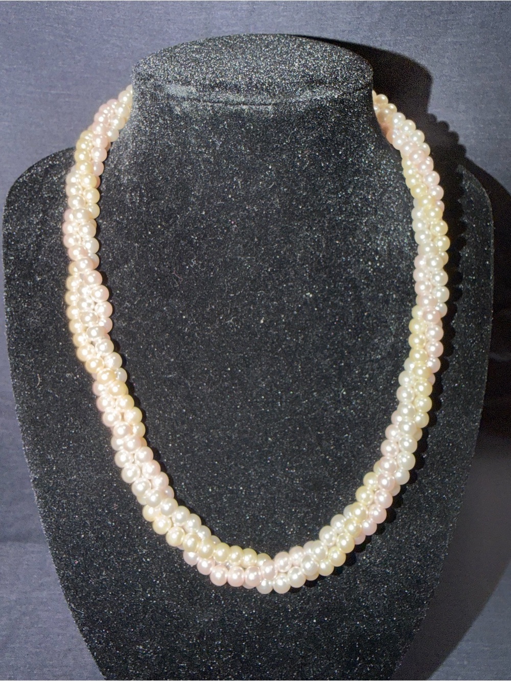 Twisted Freshwater Pearl Imitation Necklace - Cream Pearl, light pink Strand